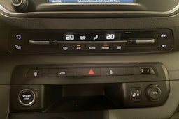 valkoinen Toyota Proace 2017 kuva 28.