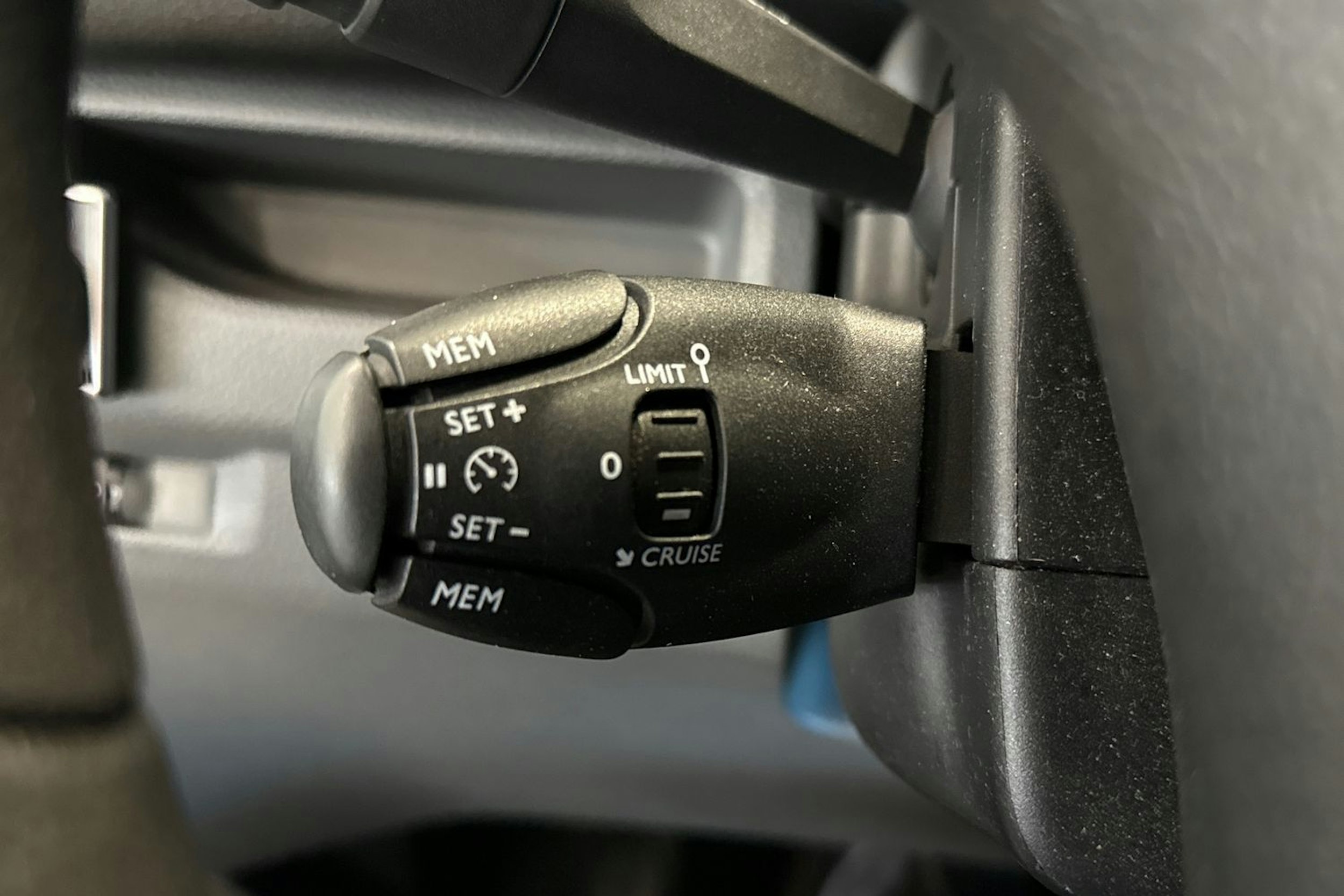 valkoinen Toyota Proace 2017 kuva 19.