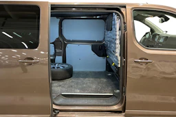 Ruskea (beige) Toyota Proace 2017 kuva 11.