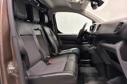 Ruskea (beige) Toyota Proace 2017 kuva 22.