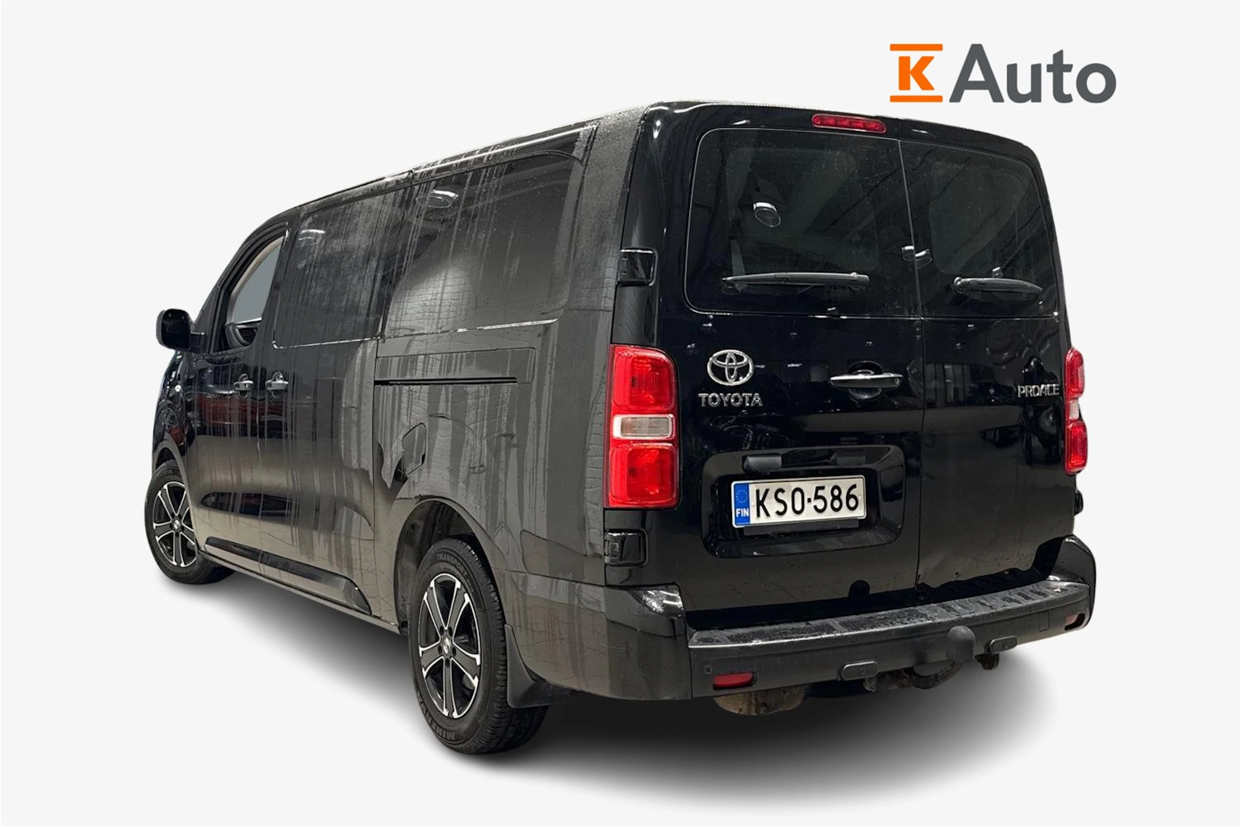 musta Toyota Proace 2017 kuva 2.