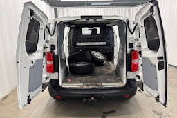 valkoinen Toyota Proace 2017 kuva 16.