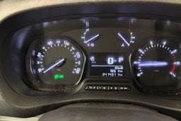 valkoinen Toyota Proace 2017 kuva 24.