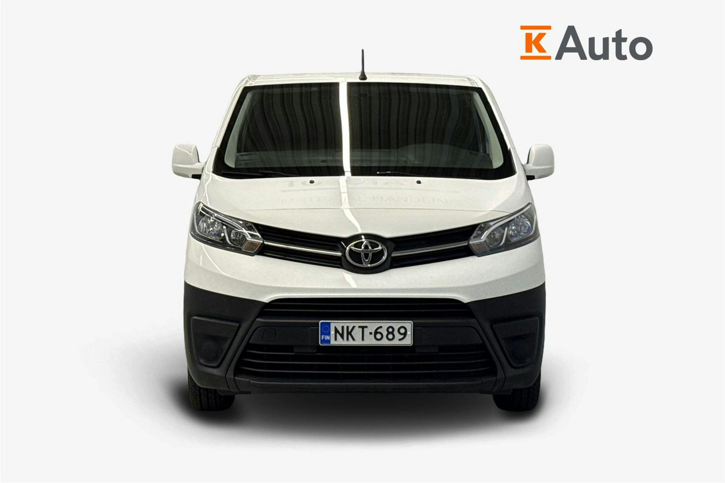 valkoinen Toyota Proace 2018 kuva 4.