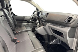 valkoinen Toyota Proace 2018 kuva 7.