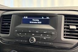 valkoinen Toyota Proace 2018 kuva 12.