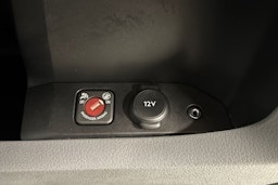 valkoinen Toyota Proace 2018 kuva 15.