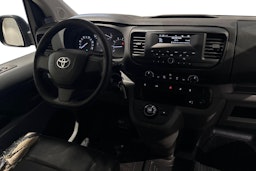 harmaa Toyota Proace 2017 kuva 9.