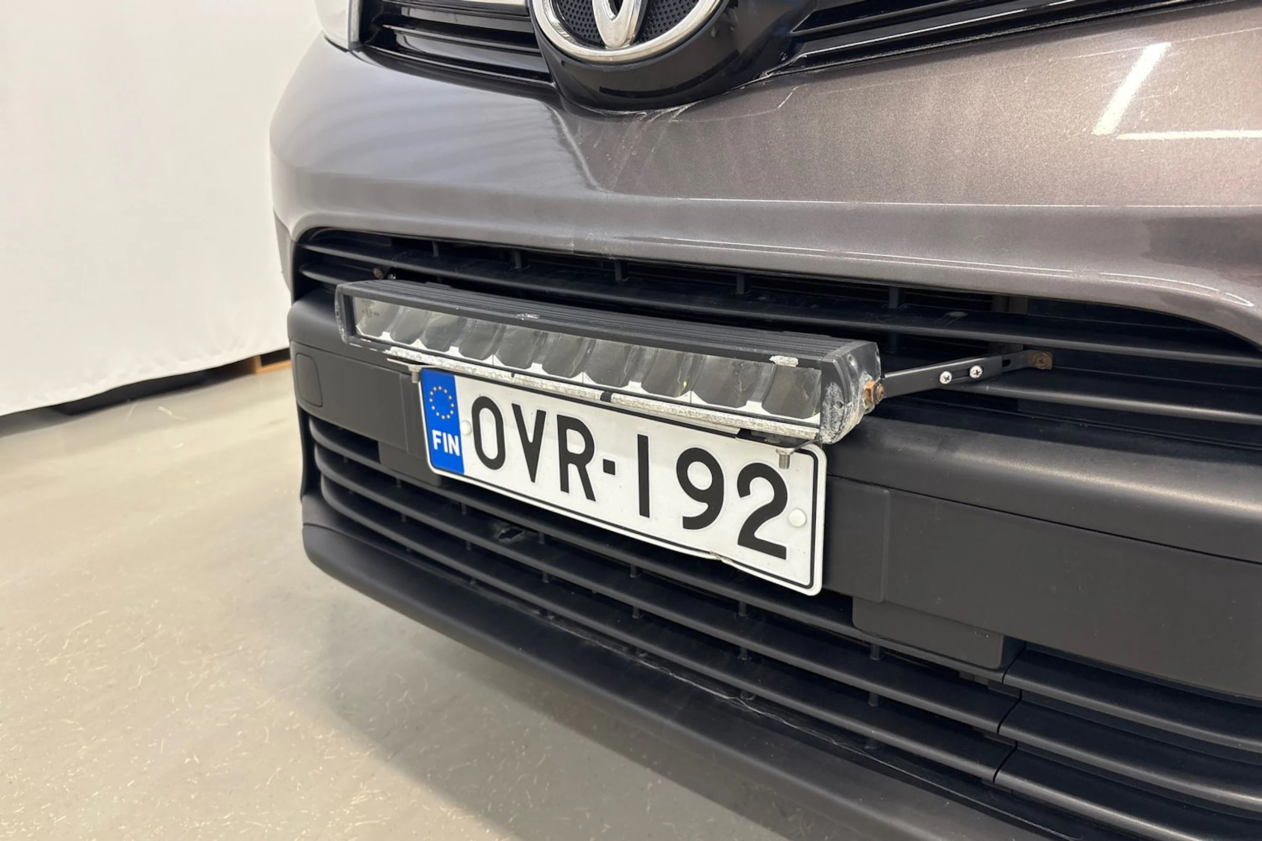 harmaa Toyota Proace 2017 kuva 25.