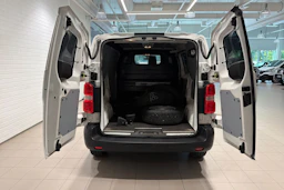 valkoinen Toyota Proace 2017 kuva 24.