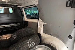 valkoinen Toyota Proace 2017 kuva 26.