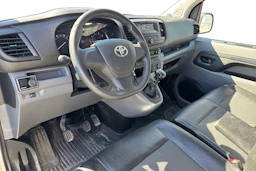 valkoinen Toyota Proace 2017 kuva 3.