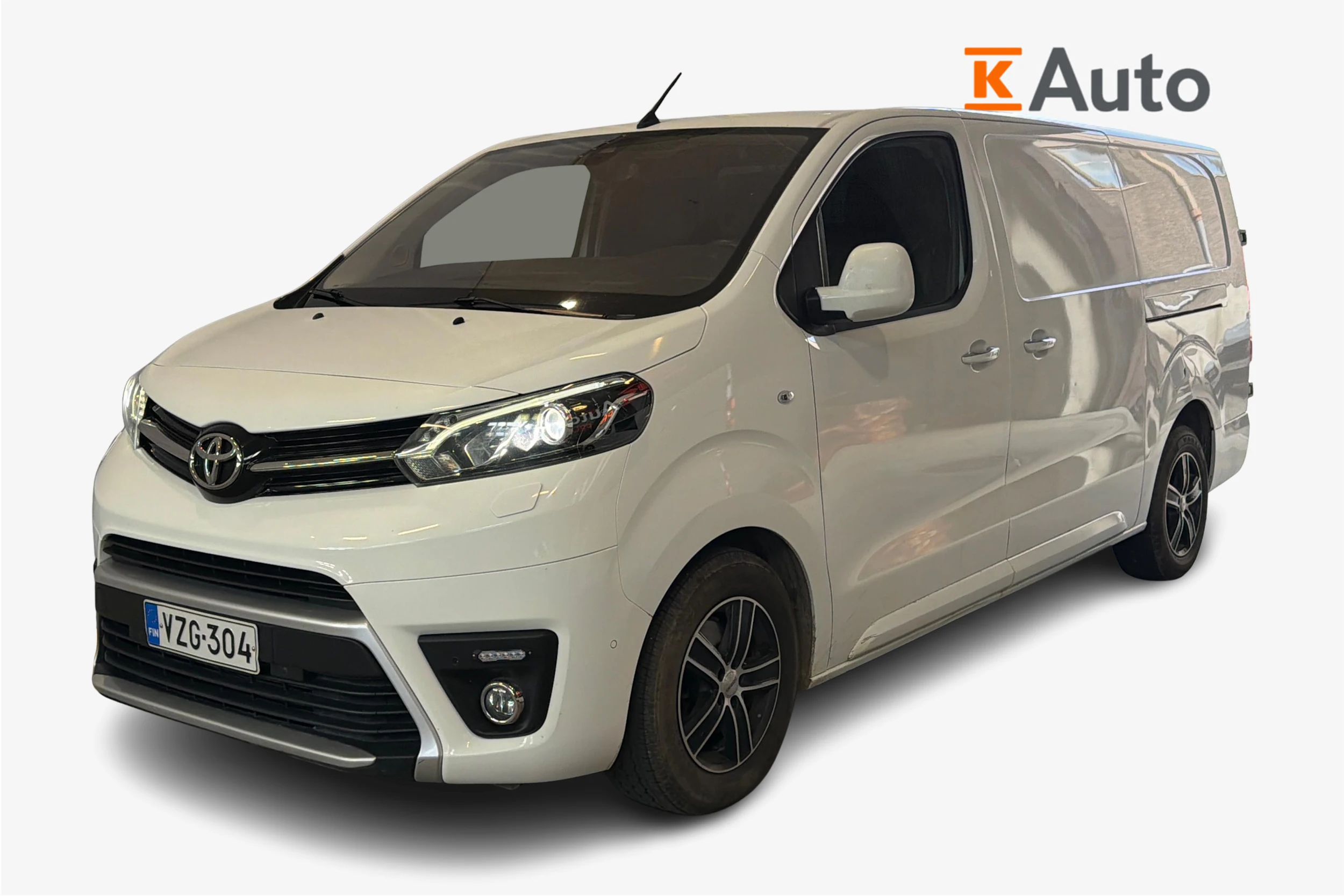 valkoinen Toyota Proace 2017 kuva 1.