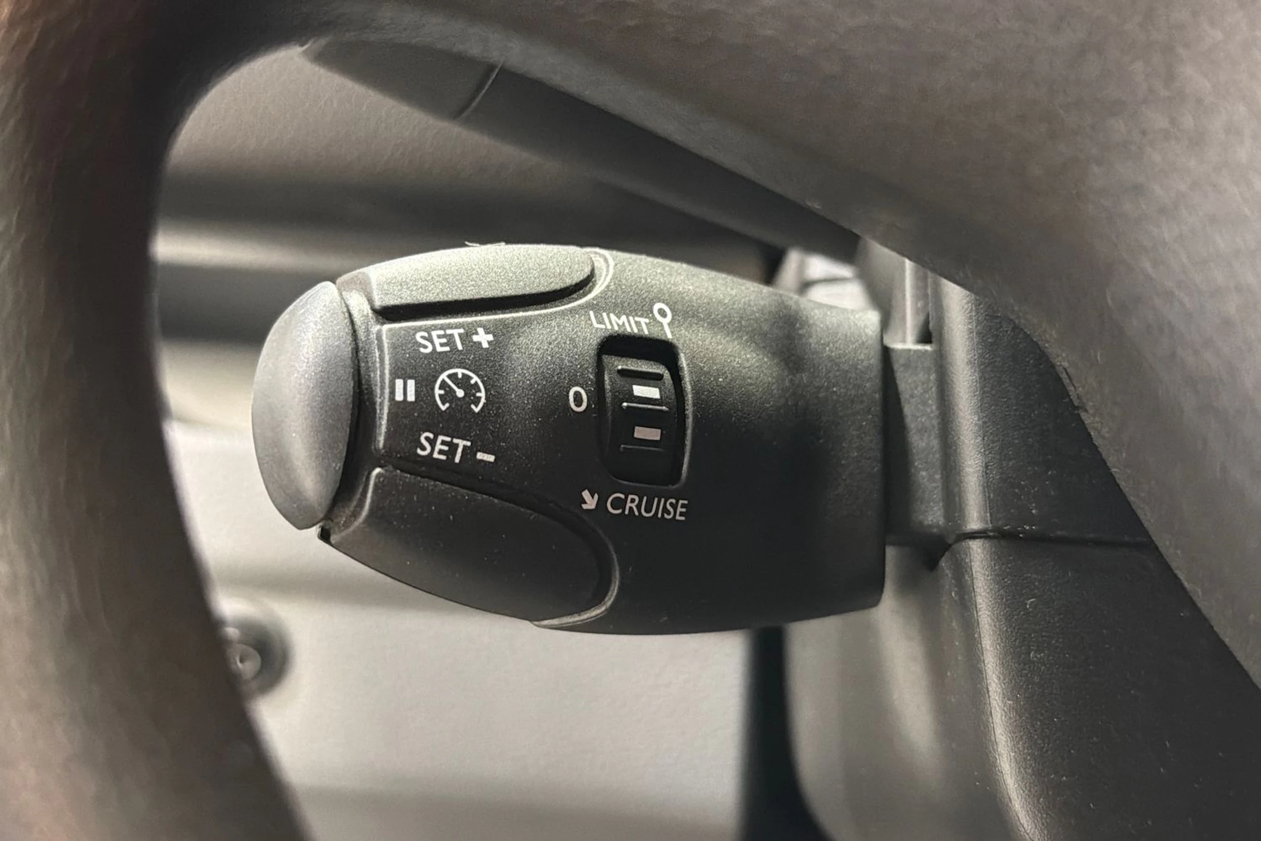 ruskea (beige) Toyota Proace 2018 kuva 13.