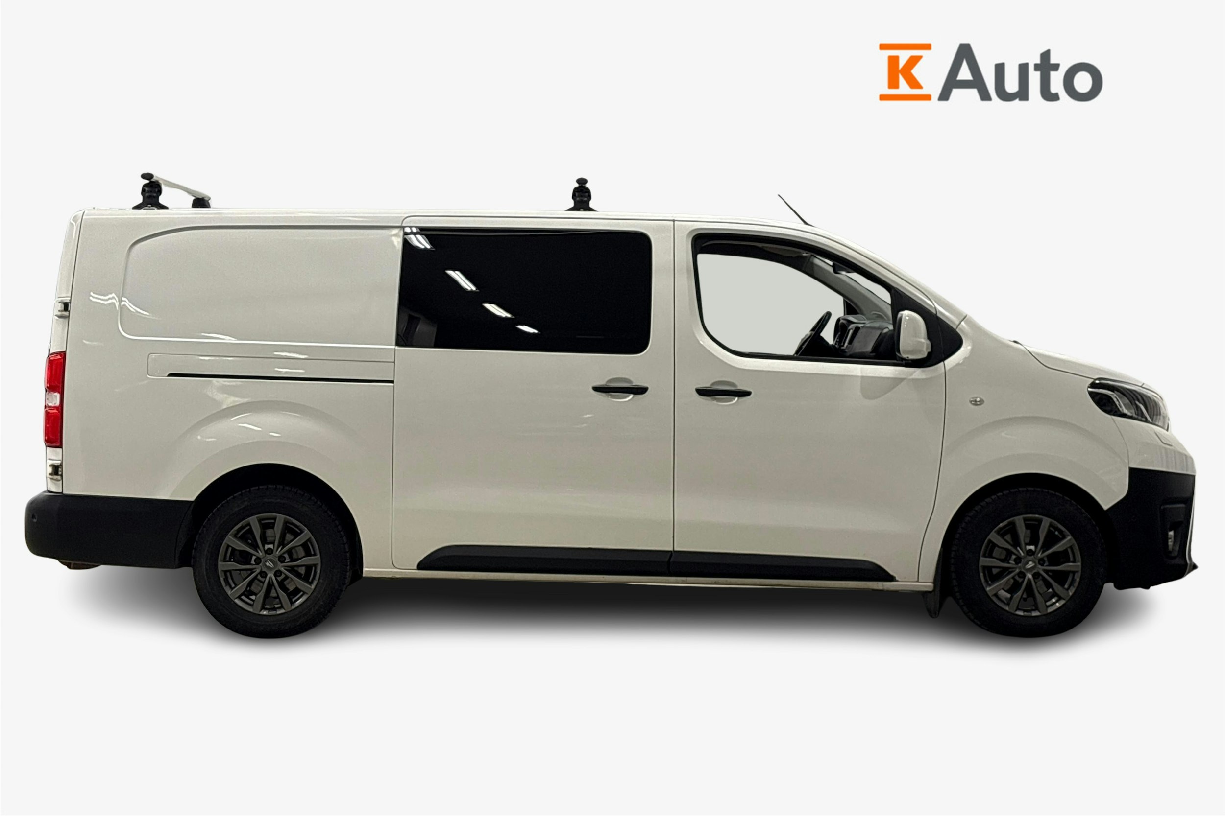 valkoinen Toyota Proace 2018 kuva 7.
