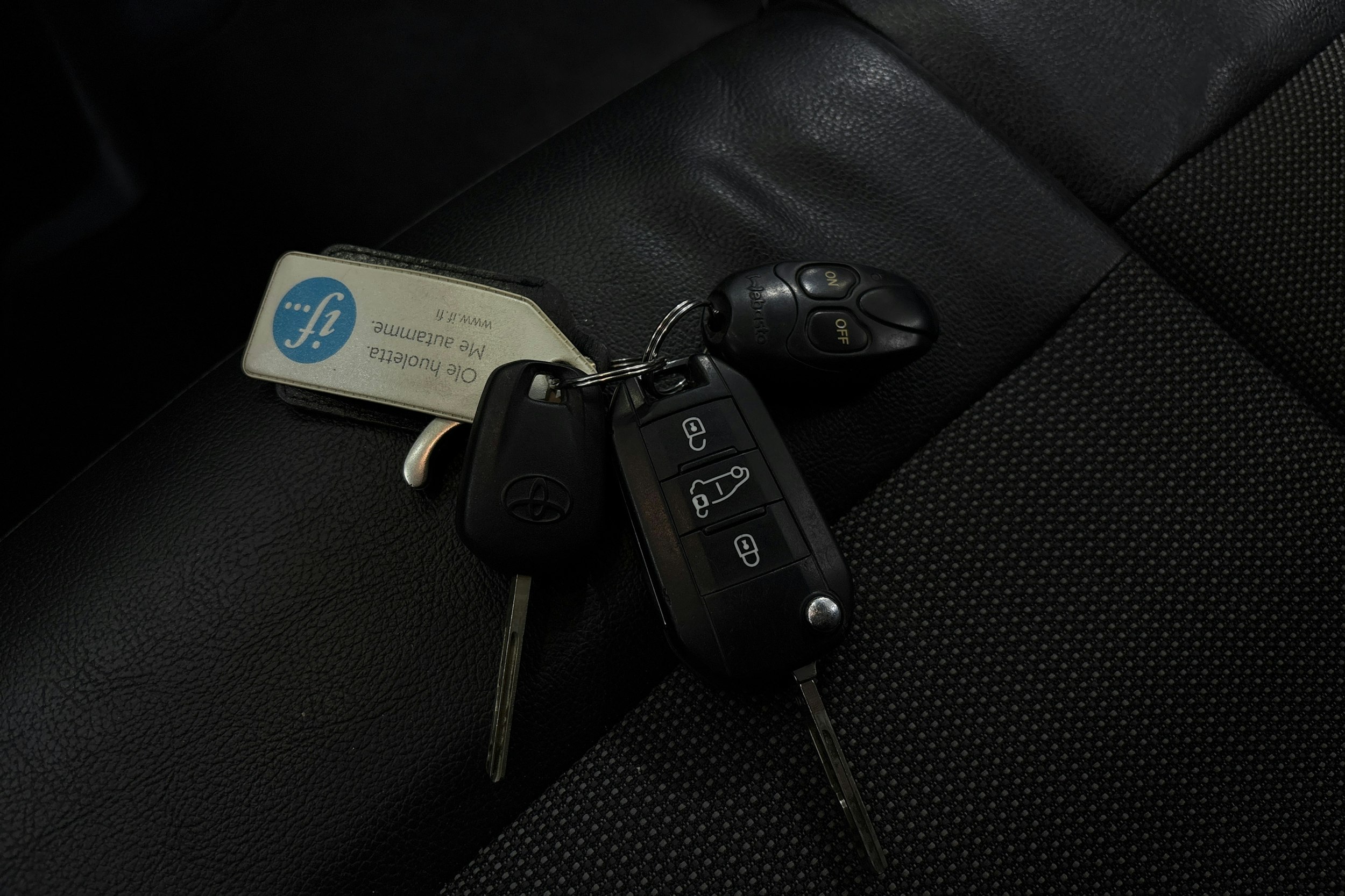 valkoinen Toyota Proace 2018 kuva 23.