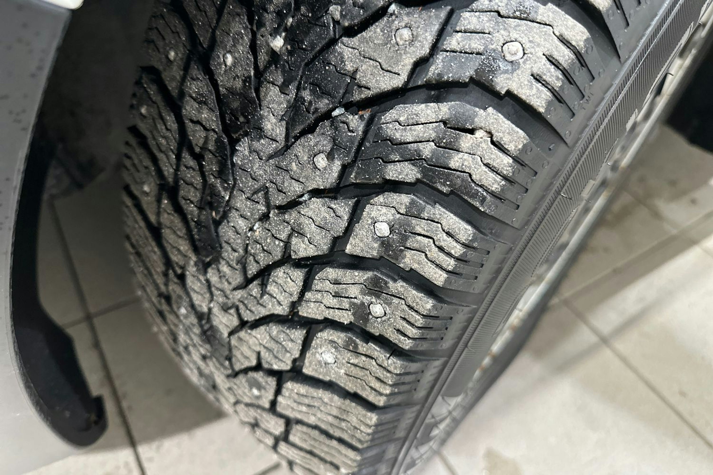 Valkoinen Toyota Proace 2018 kuva 13.