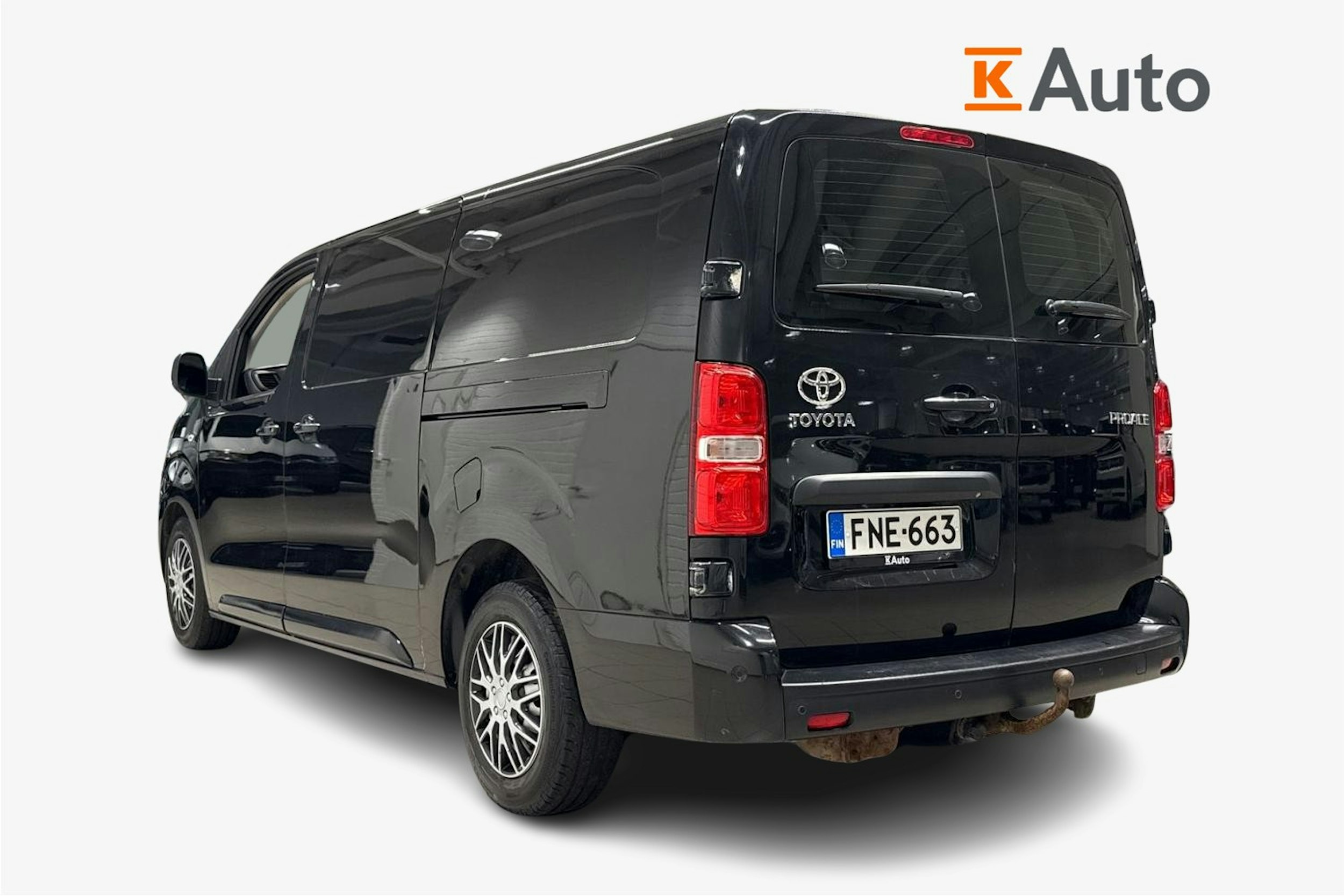 musta Toyota Proace 2018 kuva 2.