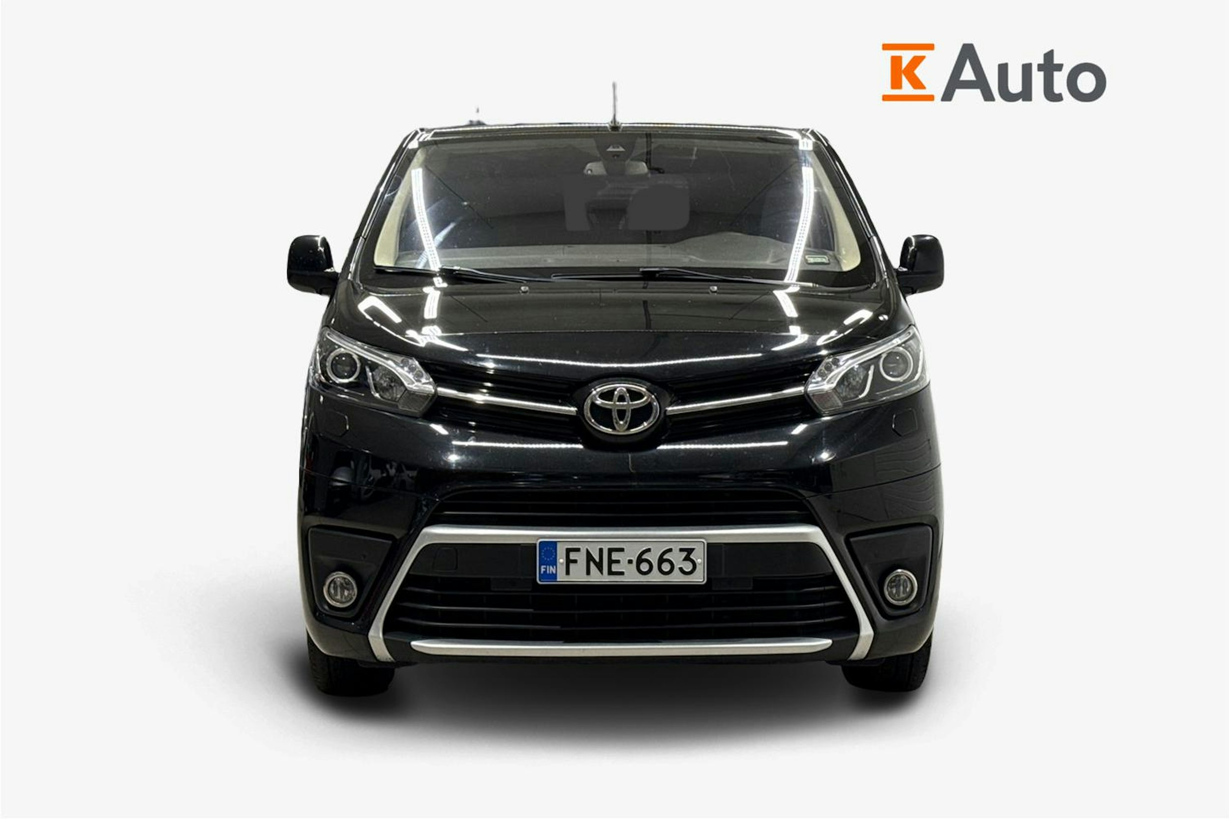 musta Toyota Proace 2018 kuva 5.