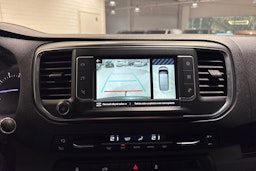 musta Toyota Proace 2018 kuva 17.