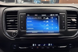 musta Toyota Proace 2018 kuva 18.