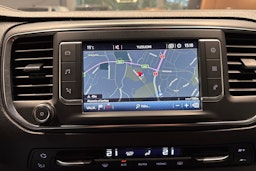 musta Toyota Proace 2018 kuva 21.