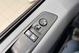 musta Toyota Proace 2018 kuva 24.