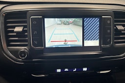 sininen Toyota Proace 2018 kuva 21.