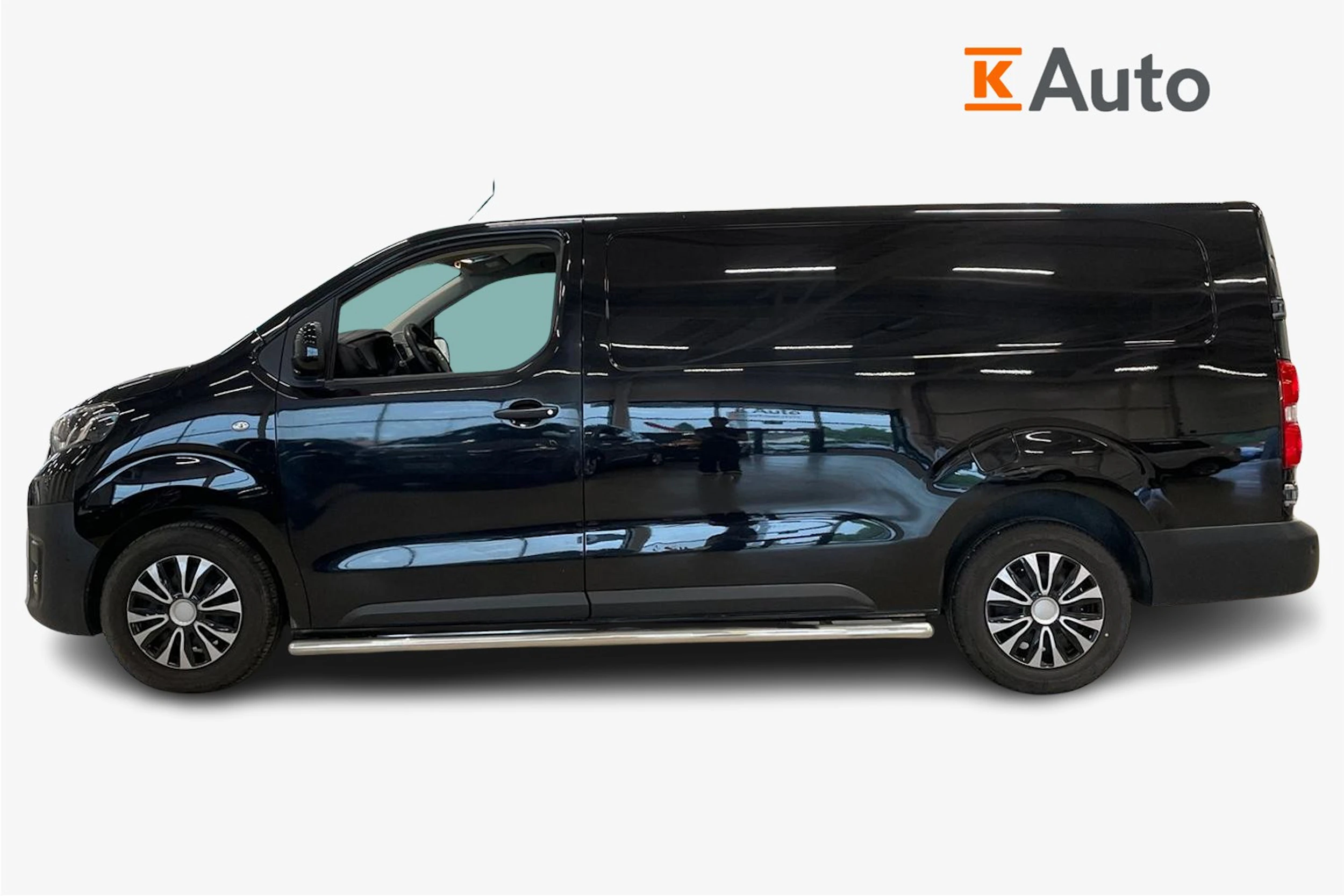musta Toyota Proace 2018 kuva 7.