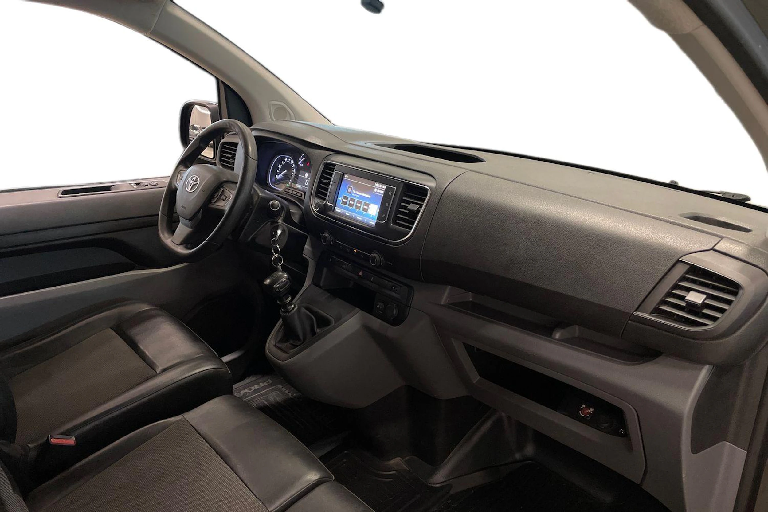 musta Toyota Proace 2018 kuva 9.
