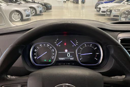 musta Toyota Proace 2018 kuva 17.
