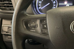 musta Toyota Proace 2018 kuva 19.