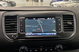 musta Toyota Proace 2018 kuva 23.