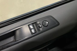 musta Toyota Proace 2018 kuva 27.