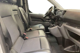 hopea Toyota Proace 2018 kuva 11.