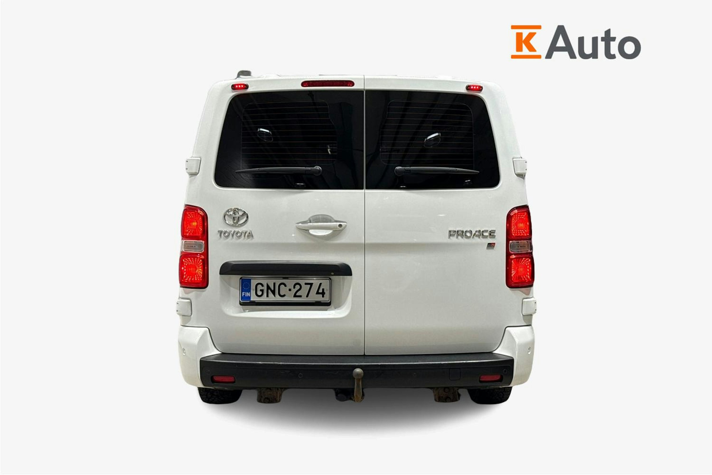 Valkoinen Toyota Proace 2018 kuva 3.