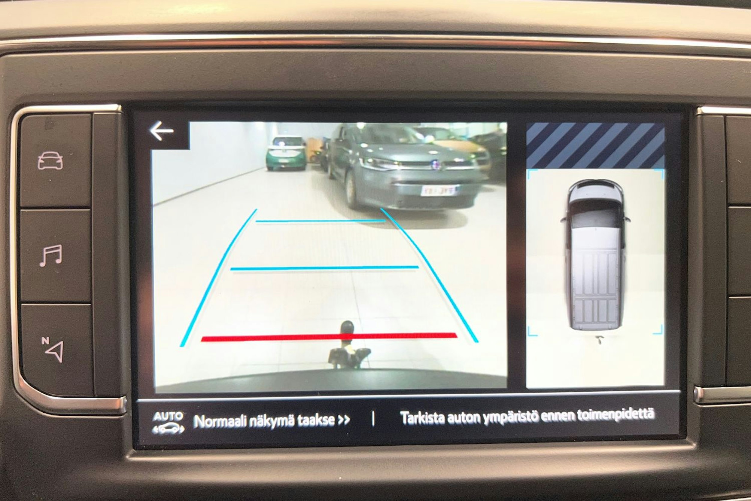 musta Toyota Proace 2018 kuva 18.