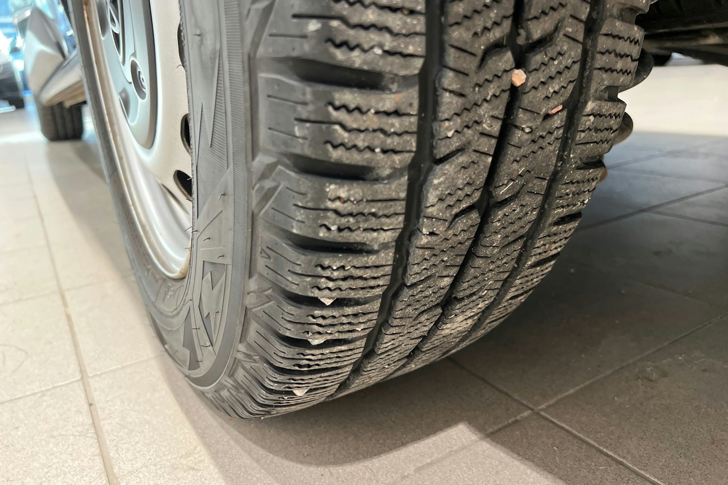 musta Toyota Proace 2018 kuva 24.