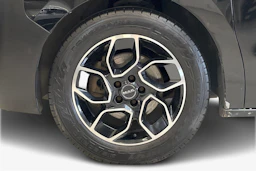 musta Toyota Proace 2018 kuva 12.