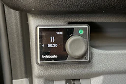 musta Toyota Proace 2018 kuva 18.