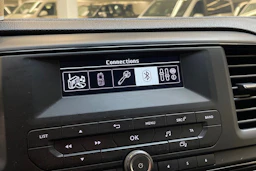 musta Toyota Proace 2018 kuva 23.