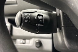 harmaa Toyota Proace 2018 kuva 16.