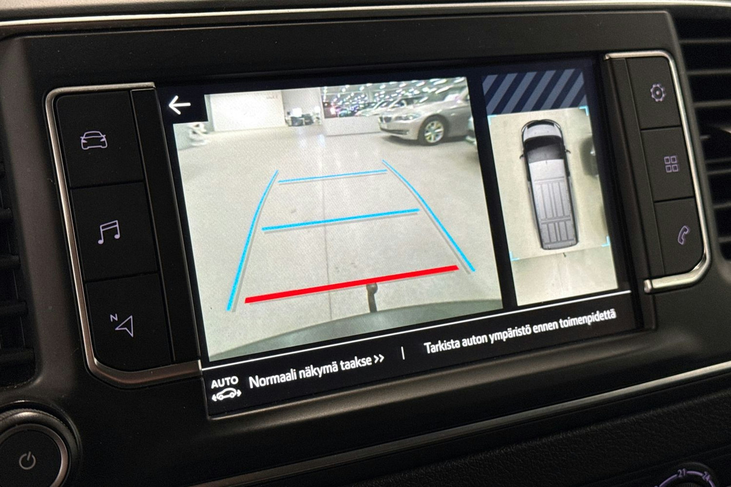 harmaa Toyota Proace 2018 kuva 20.