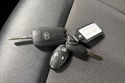 harmaa Toyota Proace 2018 kuva 21.