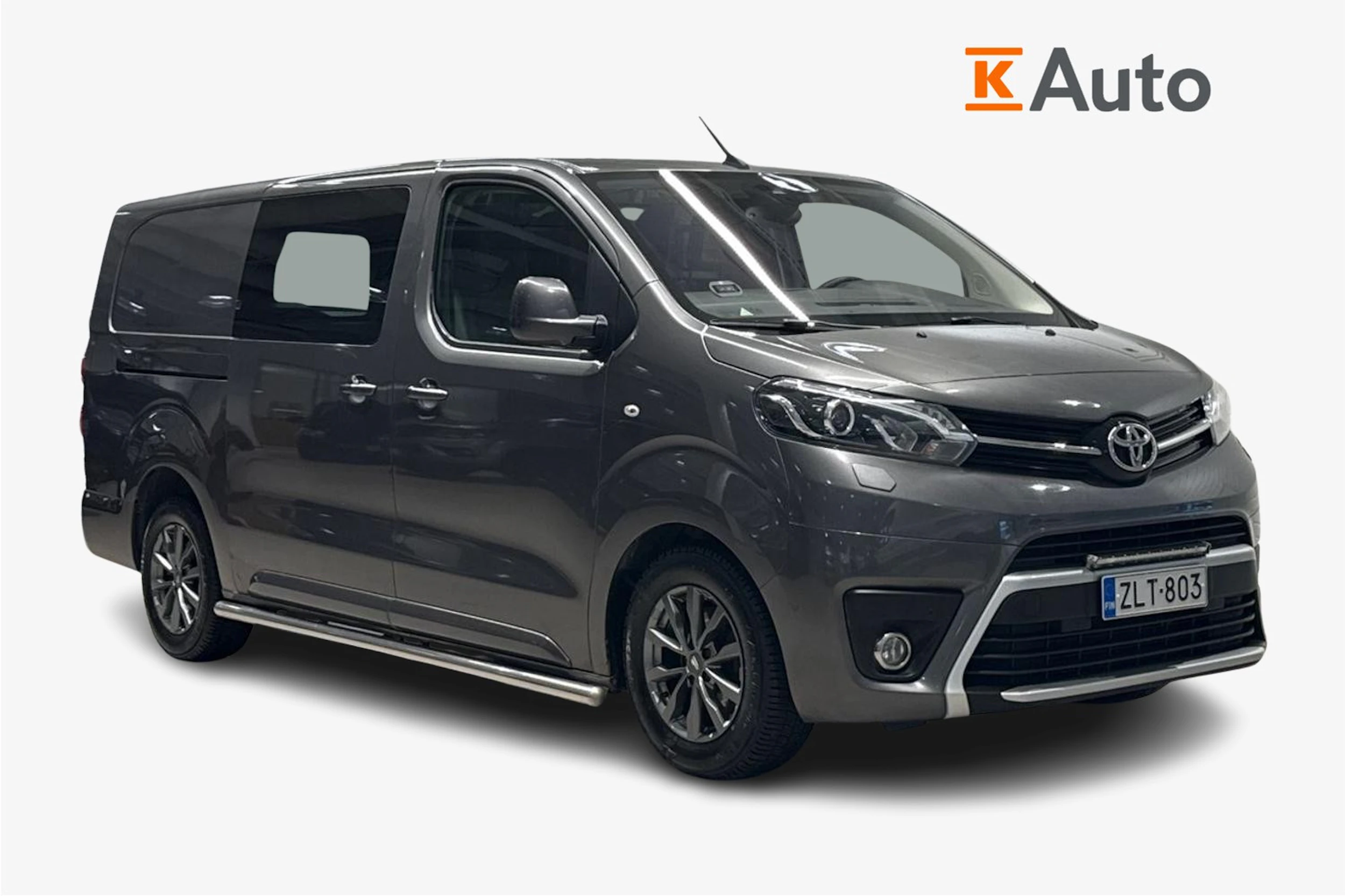 Harmaa Toyota Proace 2018 kuva 1.