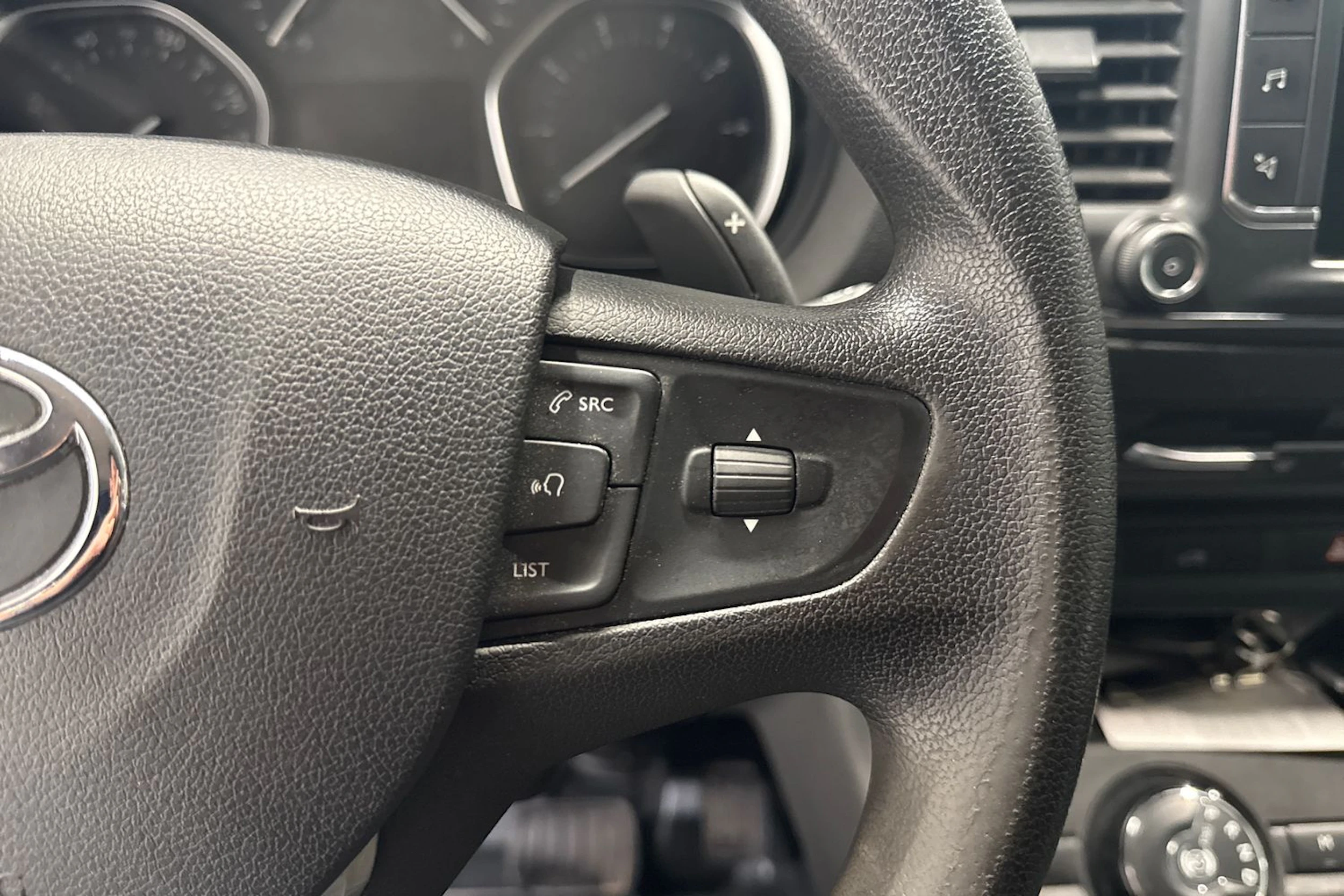 Harmaa Toyota Proace 2018 kuva 23.