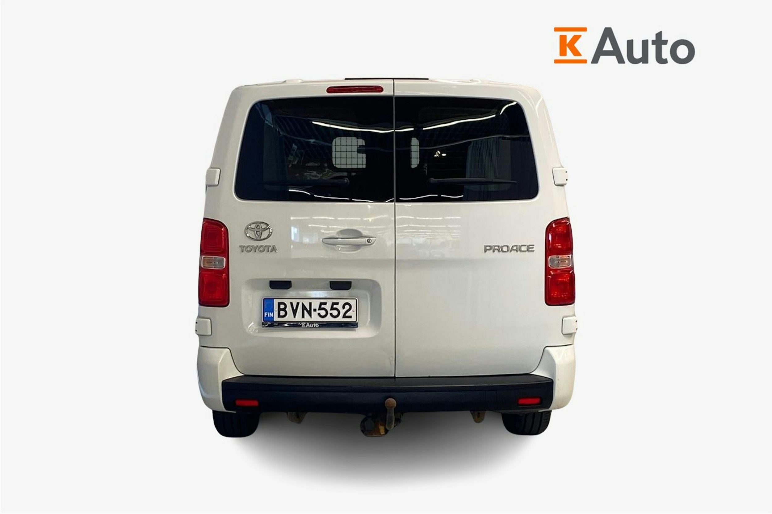 valkoinen Toyota Proace 2019 kuva 3.