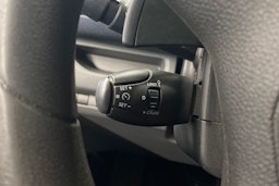 valkoinen Toyota Proace 2019 kuva 17.
