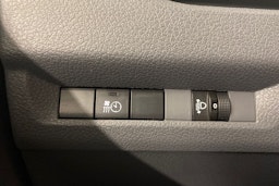 valkoinen Toyota Proace 2019 kuva 18.