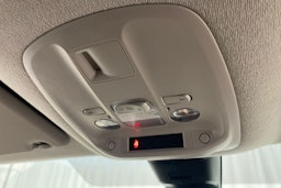 valkoinen Toyota Proace 2019 kuva 20.